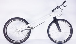 *Like new - MAESTRO Carbon bike (26"/whl) - 17.9lbs